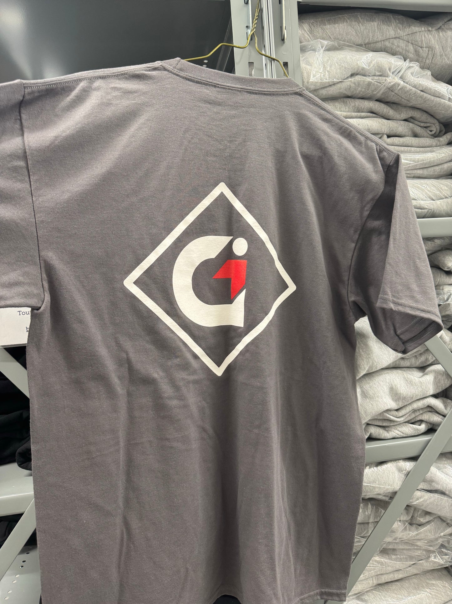 T-shirt à manches courtes gris foncé
