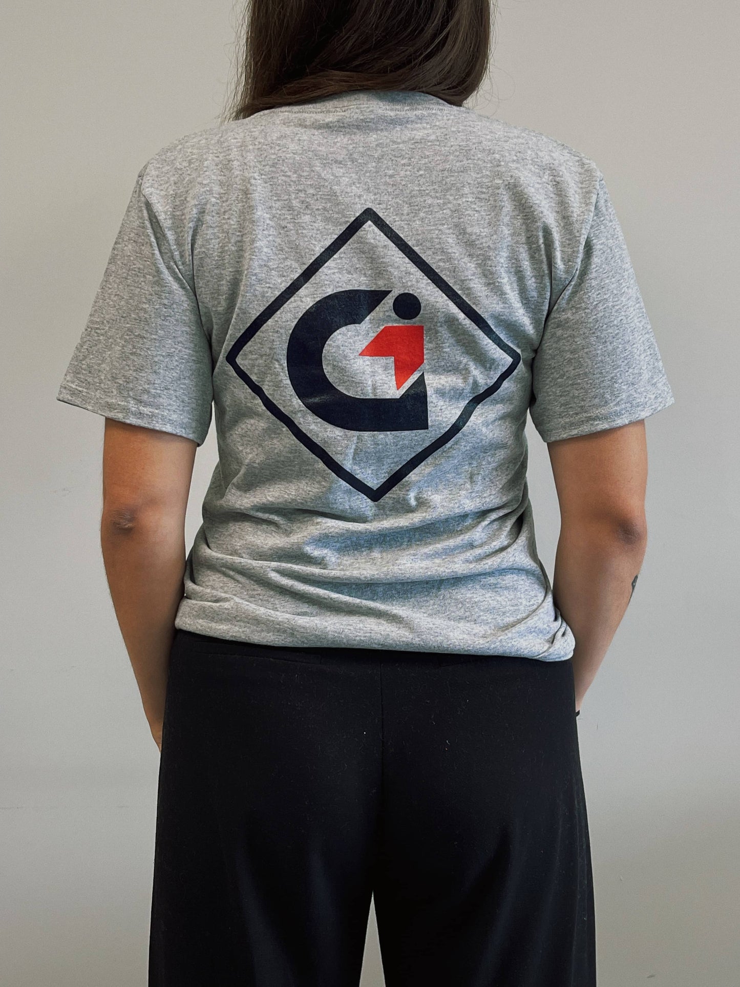 Gray short-sleeved t-shirt